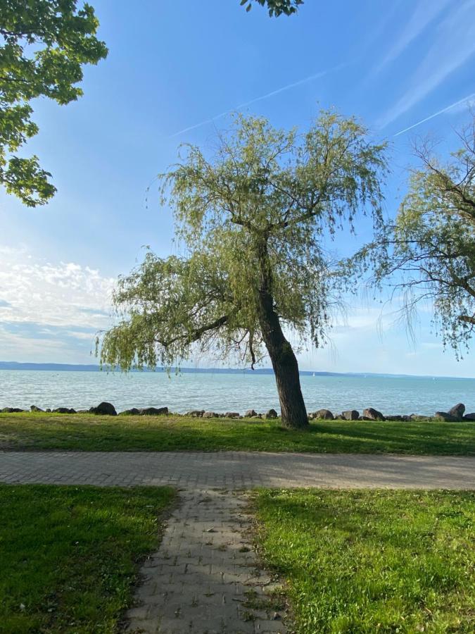 Silver203 Siófok Buitenkant foto