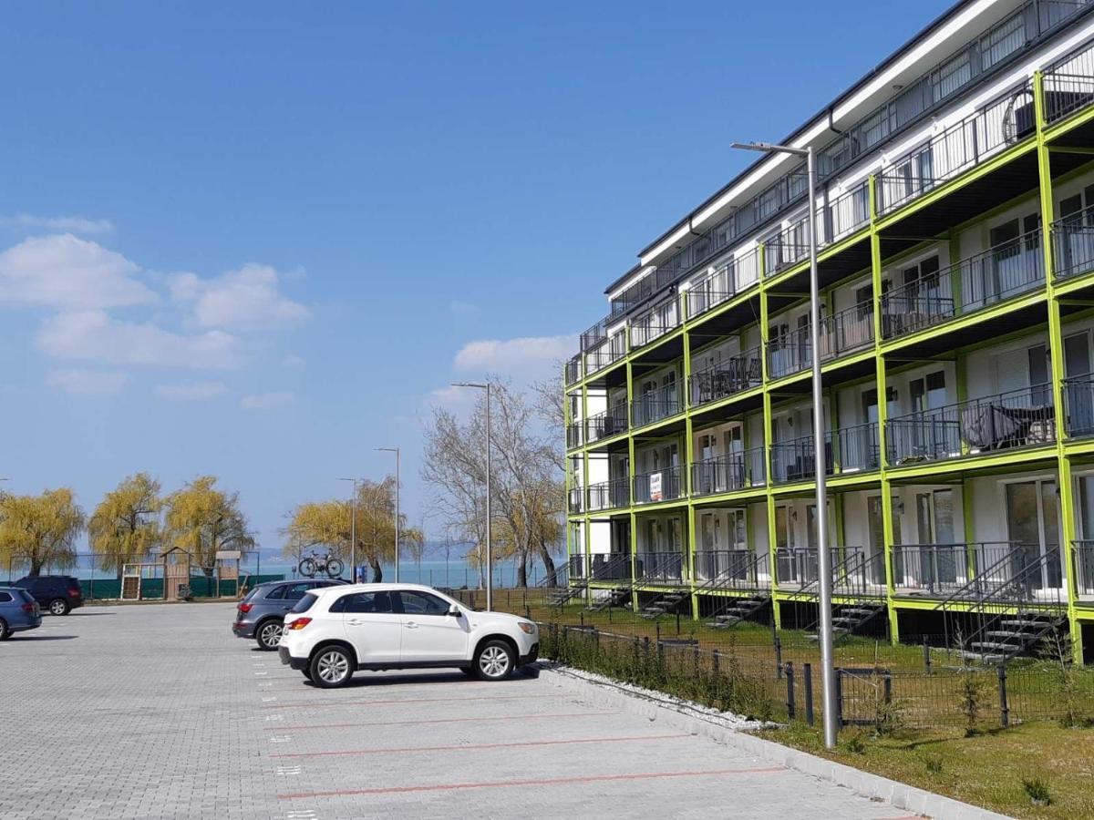 Silver203 Siófok Buitenkant foto
